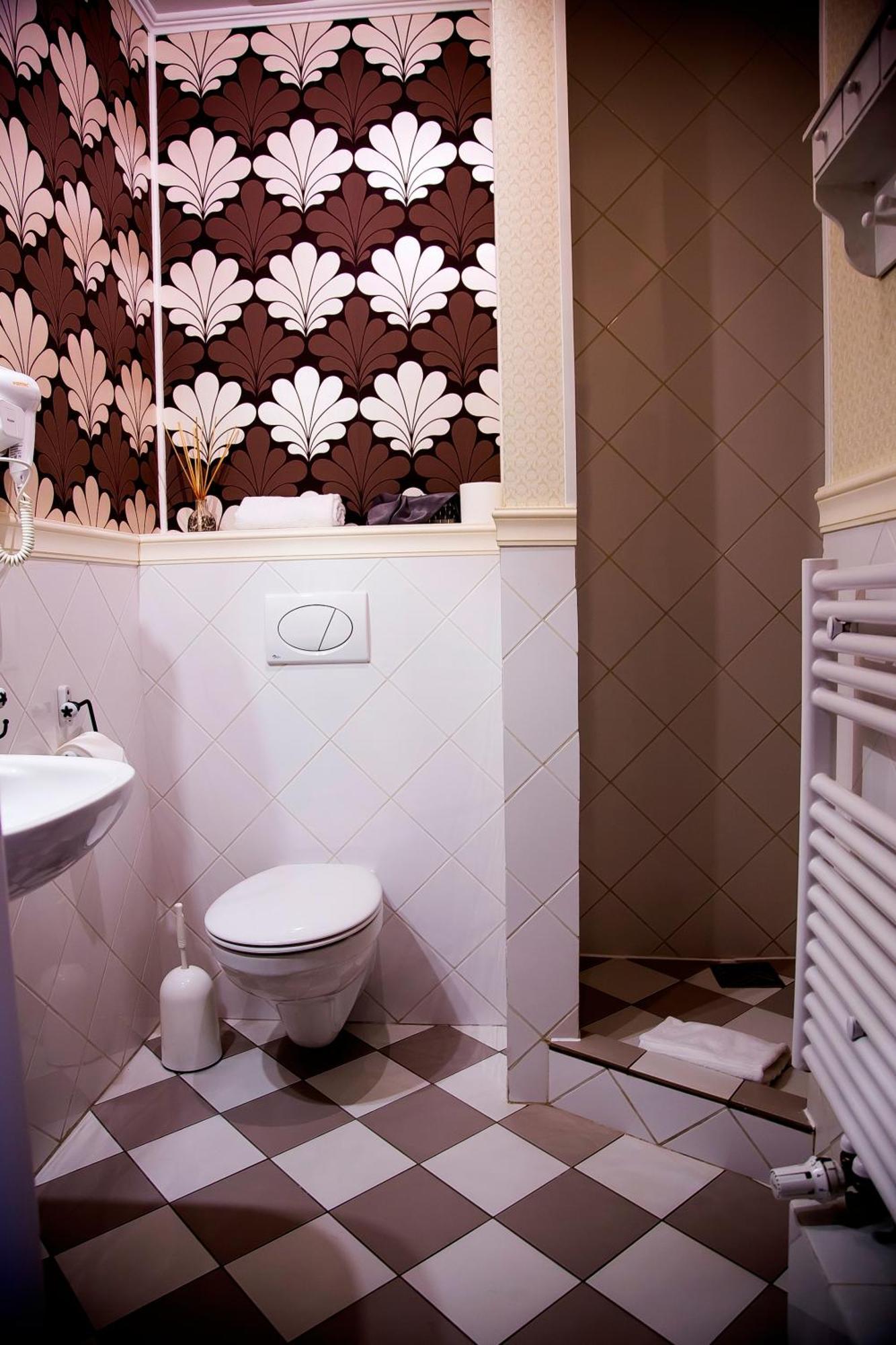 Dwor Zlotopolska Dolina Mansion House Nowy Dwór Mazowiecki Kamer foto
